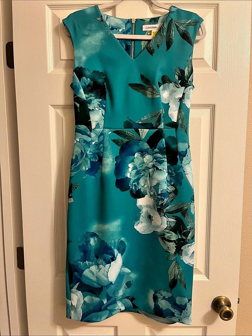 Calvin Klein Floral Print Scuba Sleeveless V-Neck Sheath Dress Blue & Green Size